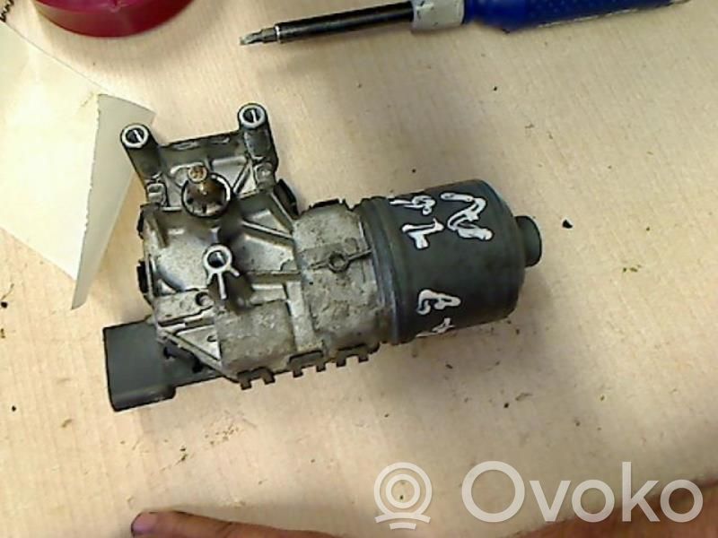 Alfa Romeo 147 Silniczek wycieraczek szyby przedniej / czołowej 