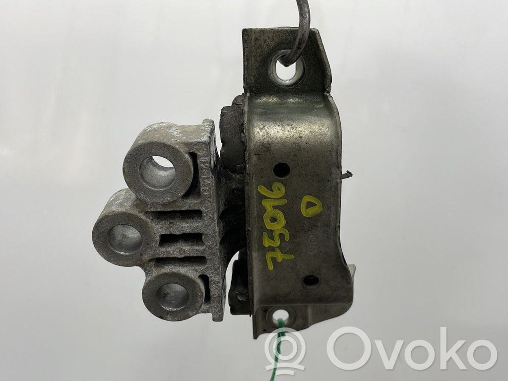 Alfa Romeo Mito Engine mount bracket 