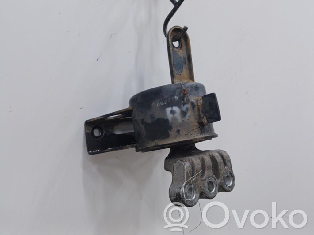 Engine mount bracket