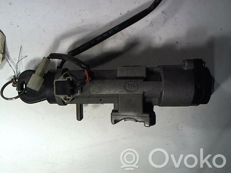 Daewoo Nubira Užvedimo spynelė 