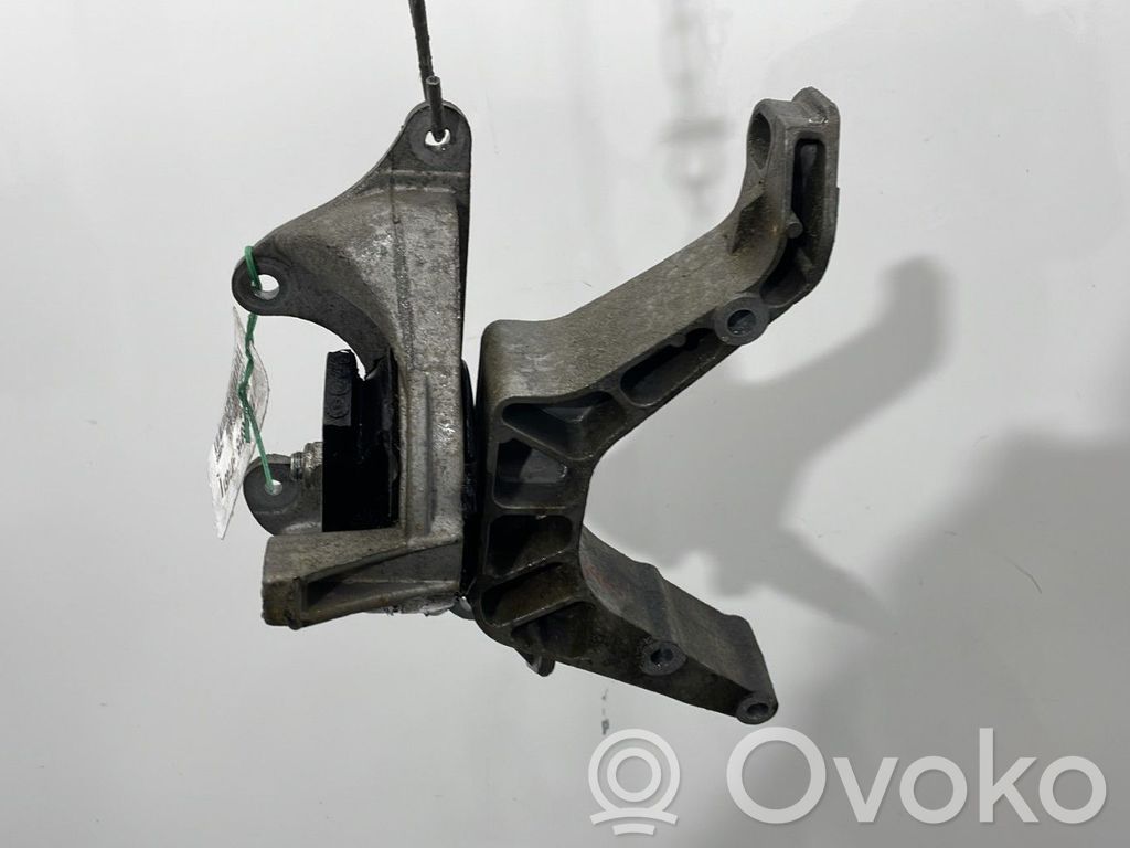 Fiat Punto (188) Mocowanie / Uchwyt skrzyni biegów 