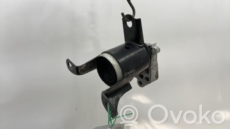 Ford Fiesta Engine mount bracket 