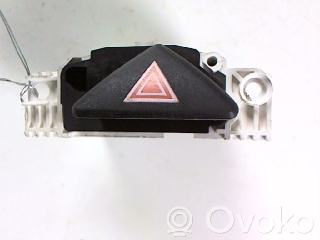 Hazard light switch   1140002