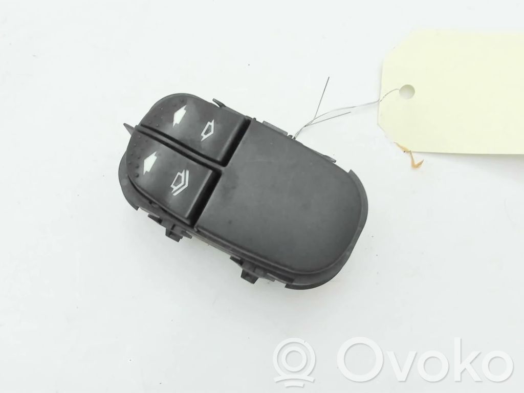 Electric window control switch   1091483