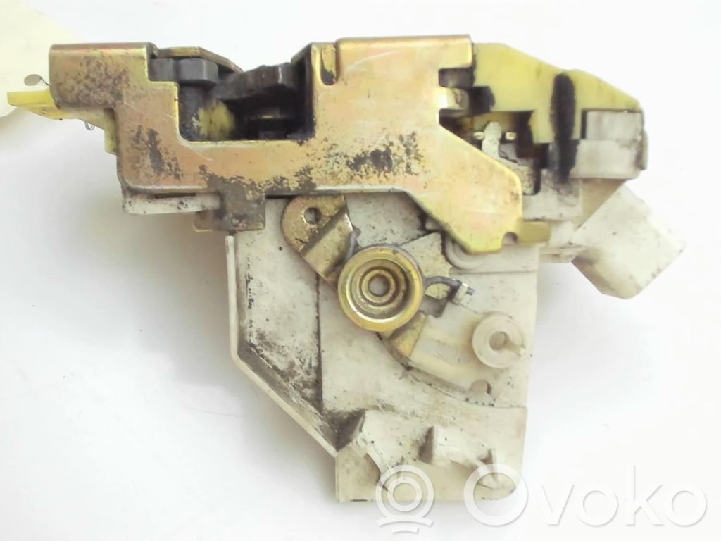 Front door lock   1076718,XS41A21812CF