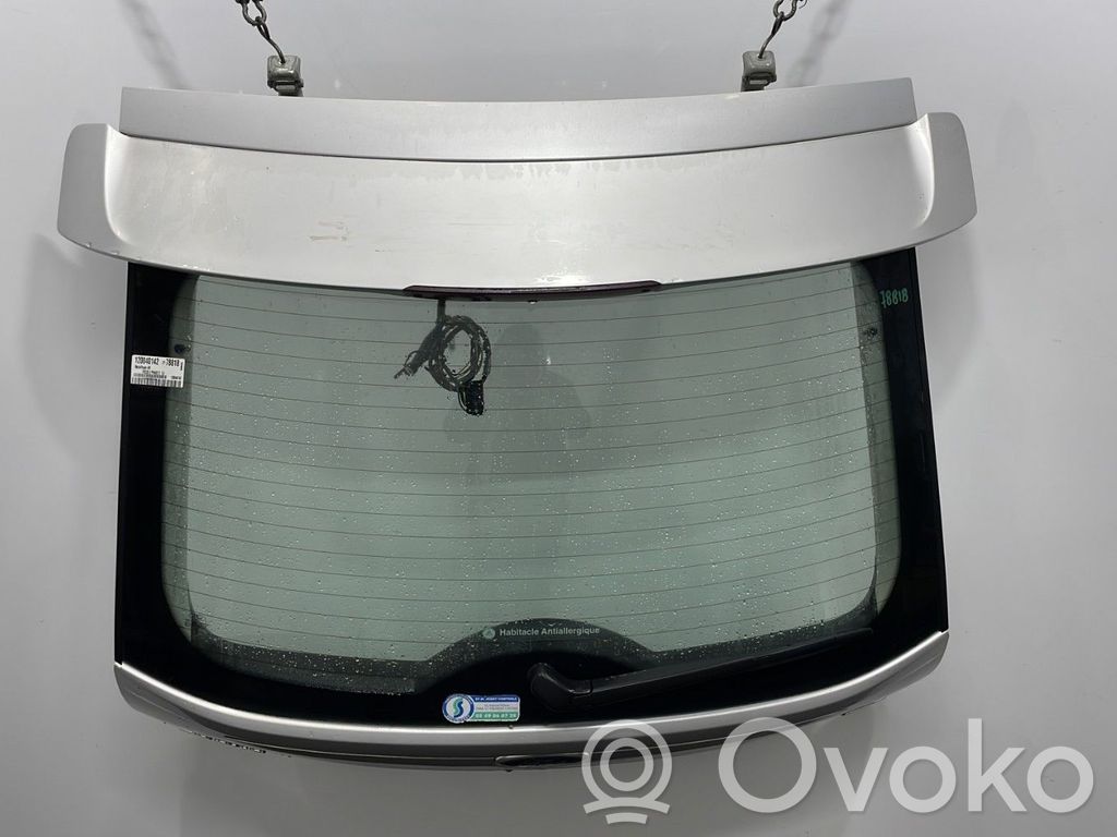 Tailgate/trunk/boot lid   1633845