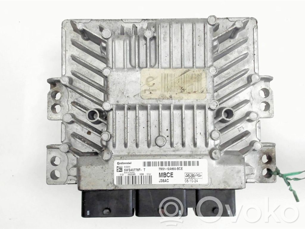 Ford Focus Engine control unit/module 