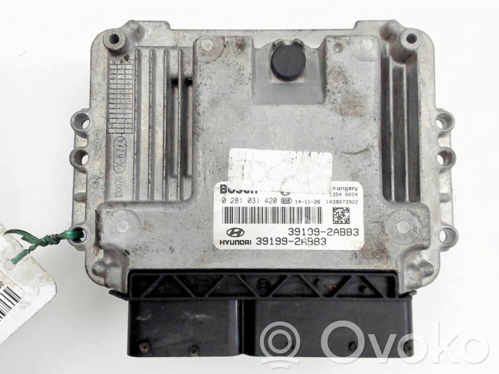 Hyundai ix35 Engine control unit/module 