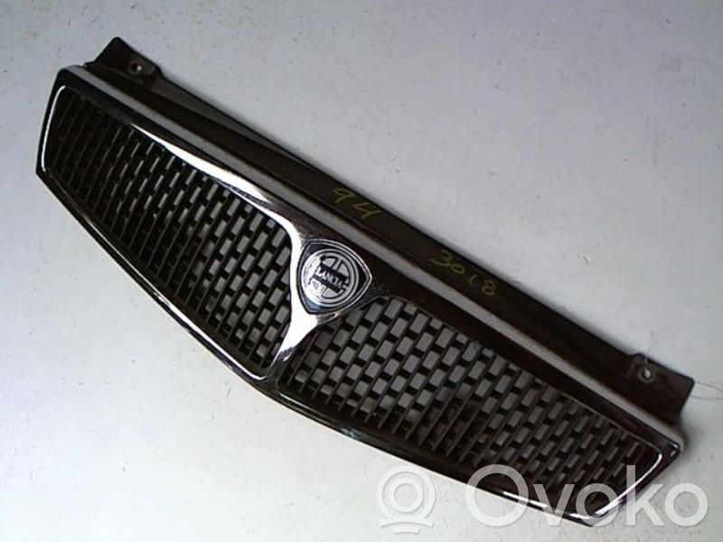 Lancia Delta II Front grill 