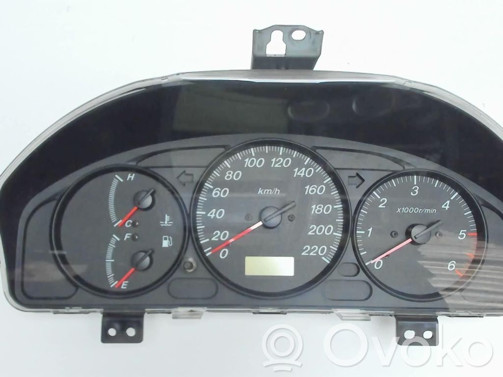 Mazda Premacy Speedometer (instrument cluster) 
