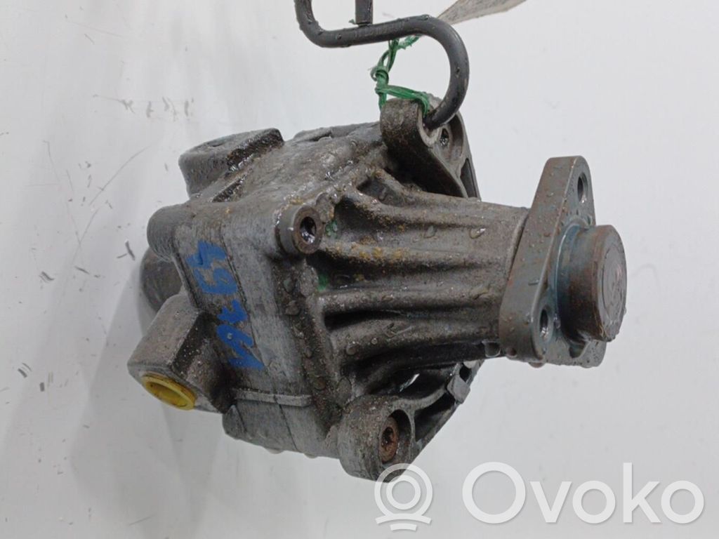 Opel Omega B1 Pompă servodirecție 