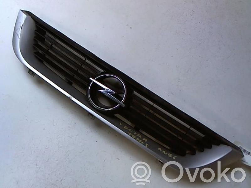 Opel Vectra B Front grill 