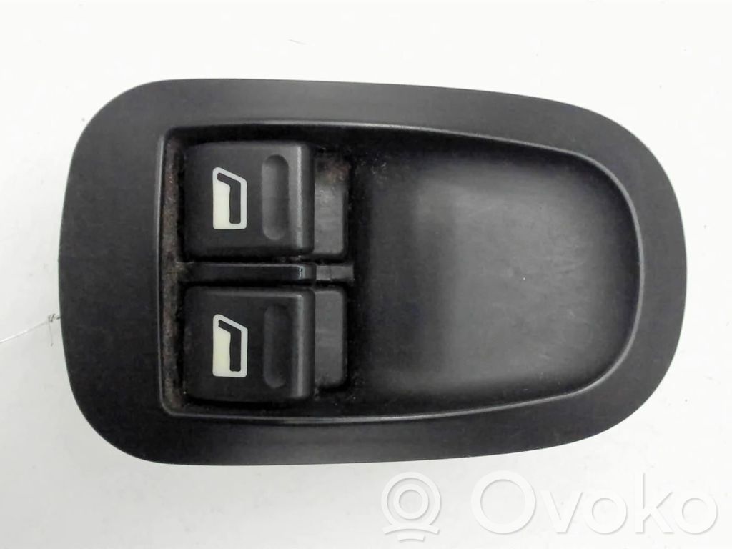 Electric window control switch   9331FN