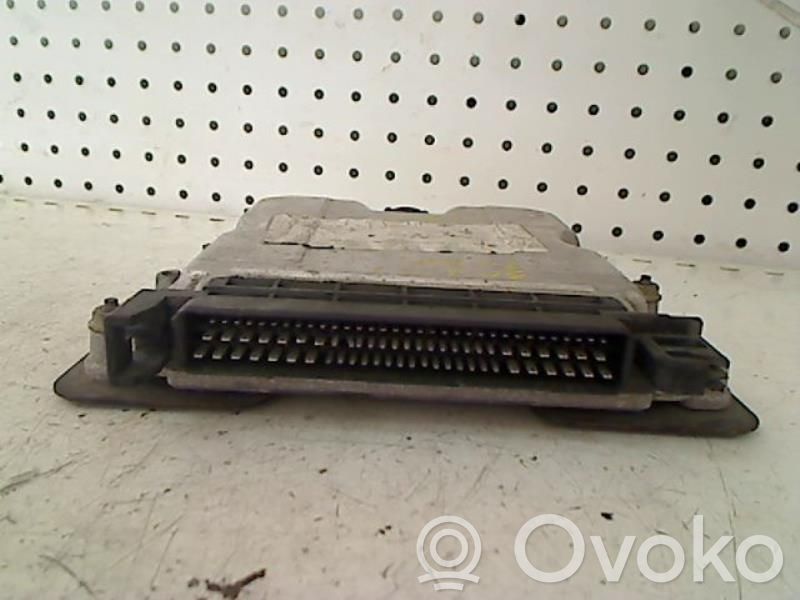 Peugeot 307 Engine control unit/module 