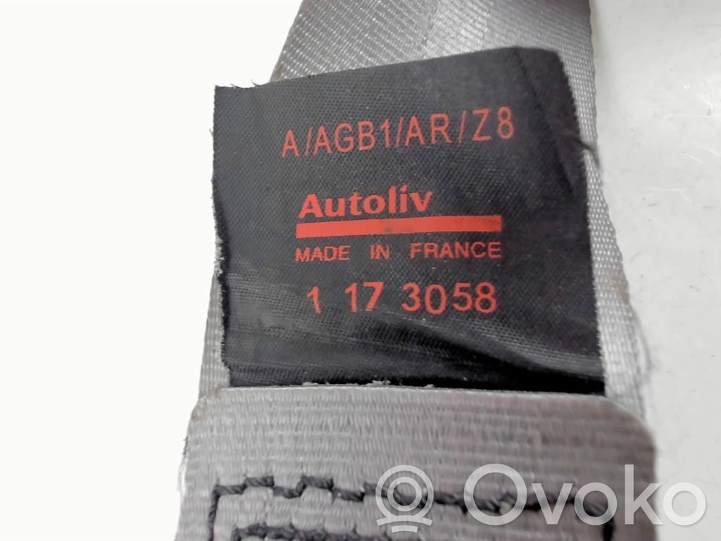 Peugeot 607 Cinturón trasero 