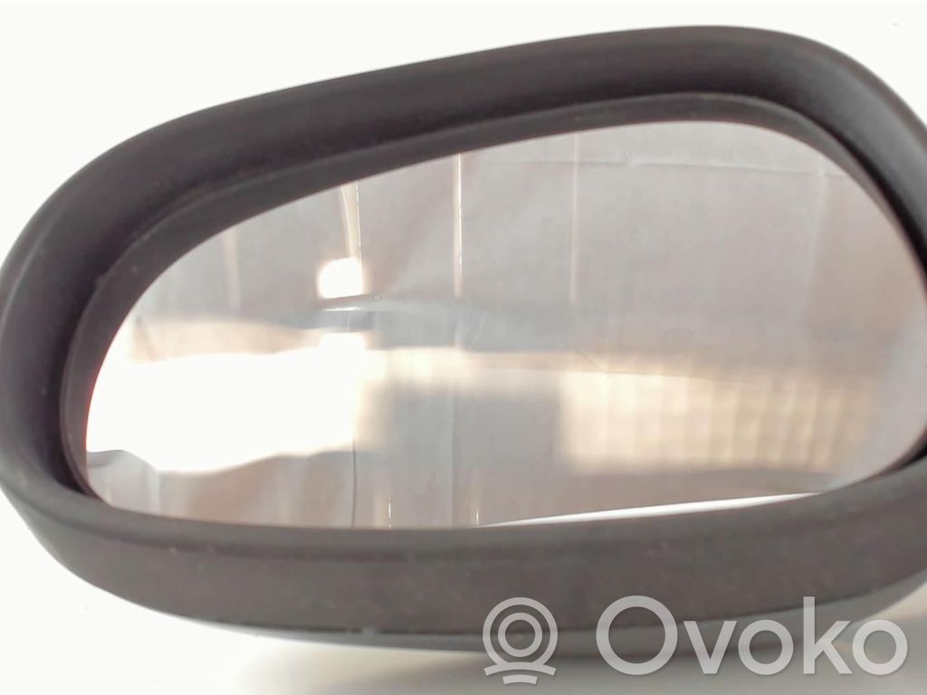 Renault Clio I Oglindă exterioară manuală 