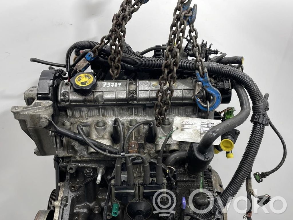 Engine   7701352438