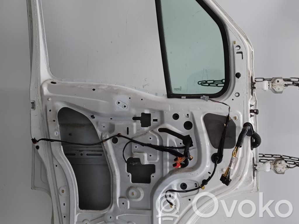 Etuovi   7751474636