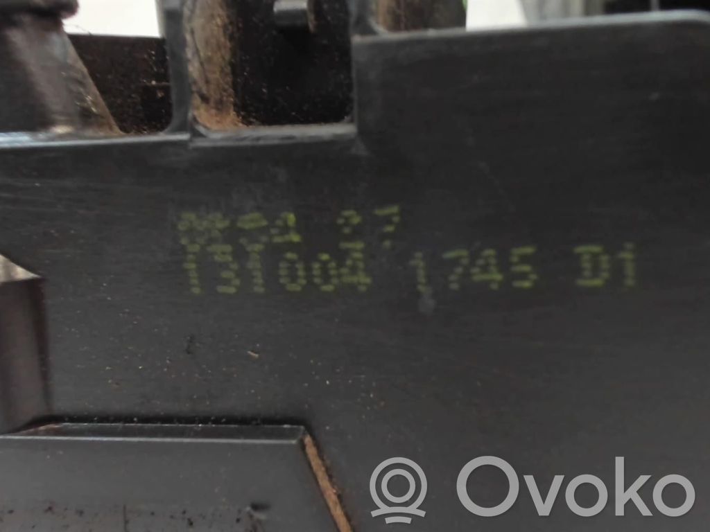 Renault Megane II Takaoven lukko 