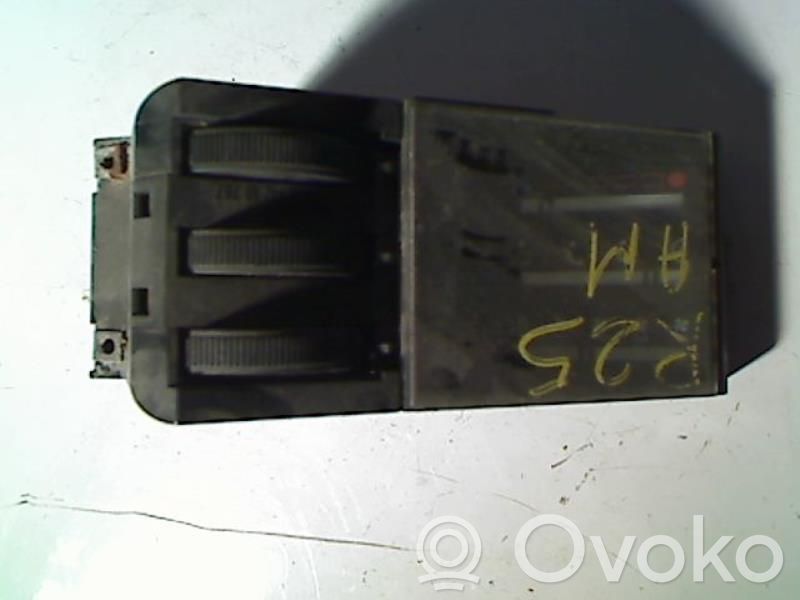 Renault 25 Climate control unit 