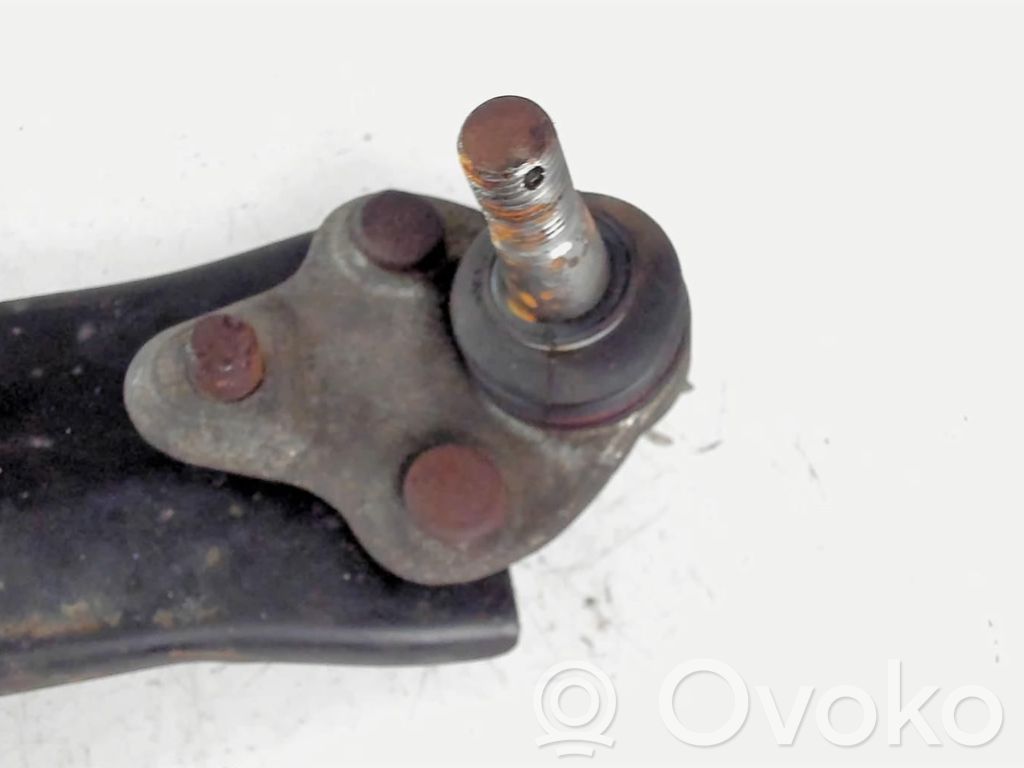 Toyota Corolla E120 E130 Dakša 
