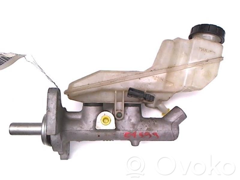 Toyota Corolla E120 E130 Pääjarrusylinteri 