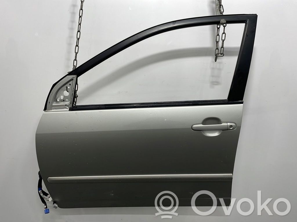 Toyota Corolla E120 E130 Durvis 