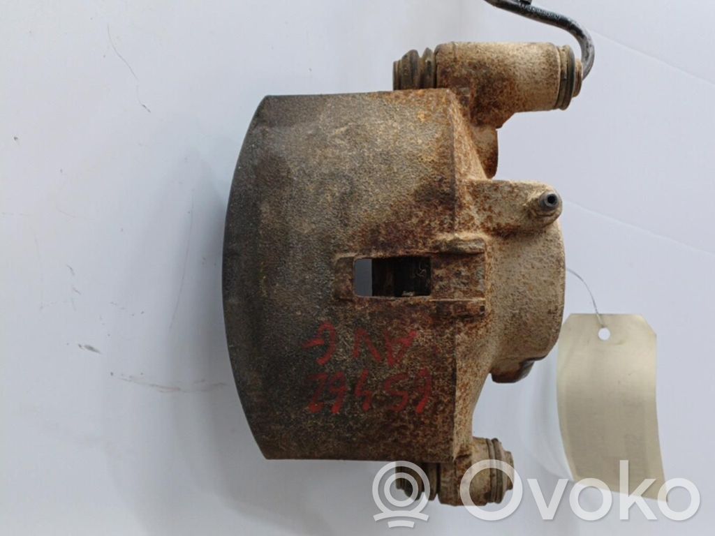 Toyota Hilux (N140, N150, N160, N170) Zacisk hamulcowy przedni 