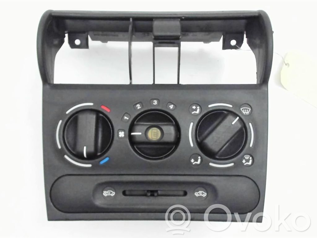 Opel Corsa B Panel klimatyzacji 
