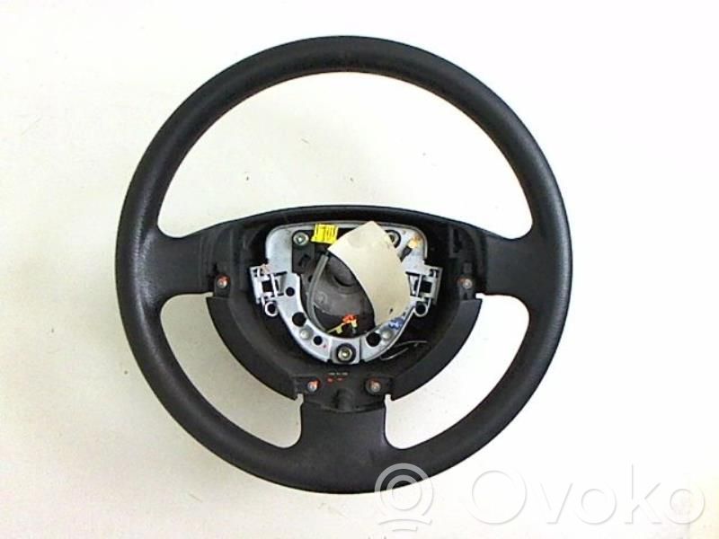 Volkswagen Fox Ohjauspyörä 