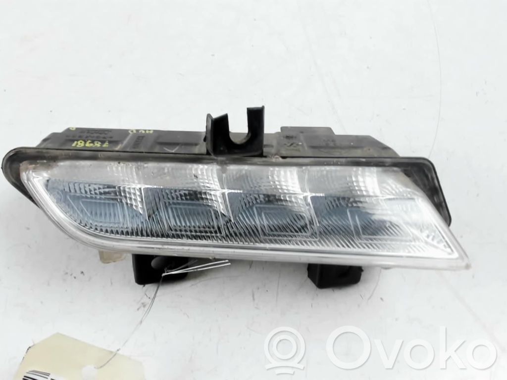 Renault Clio IV Proiector lumini zi LED 