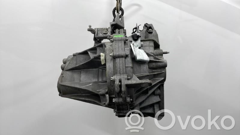 Nissan Juke I F15 Cutie viteze manuală cu 6 trepte 