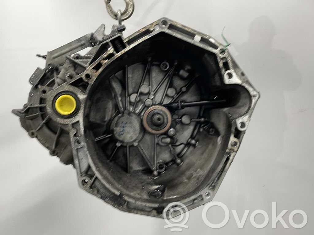 Nissan Juke I F15 Cutie viteze manuală cu 6 trepte 