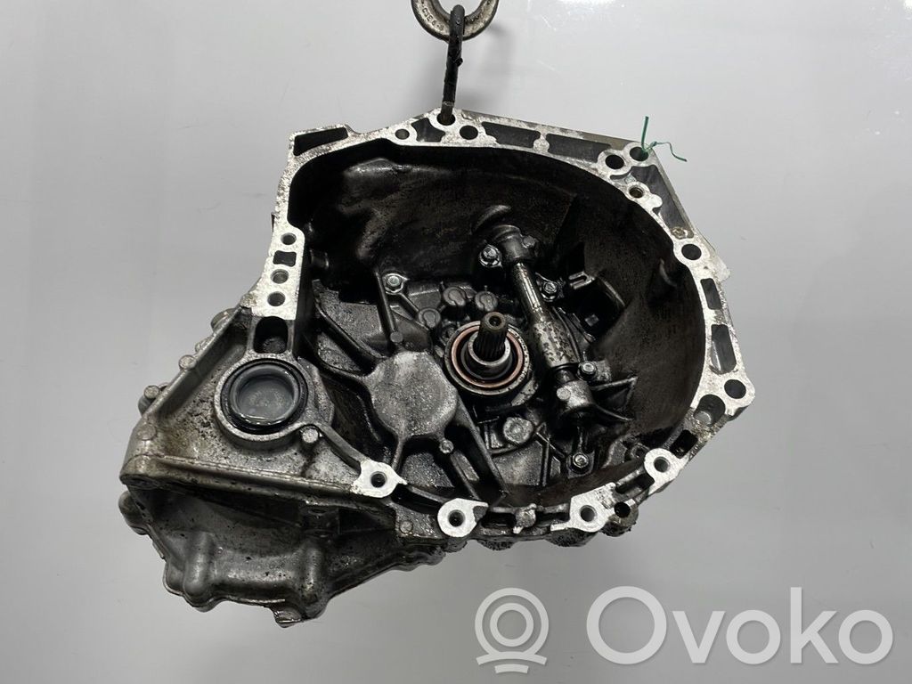 Peugeot 108 Cutie viteze manuală cu 5 trepte 