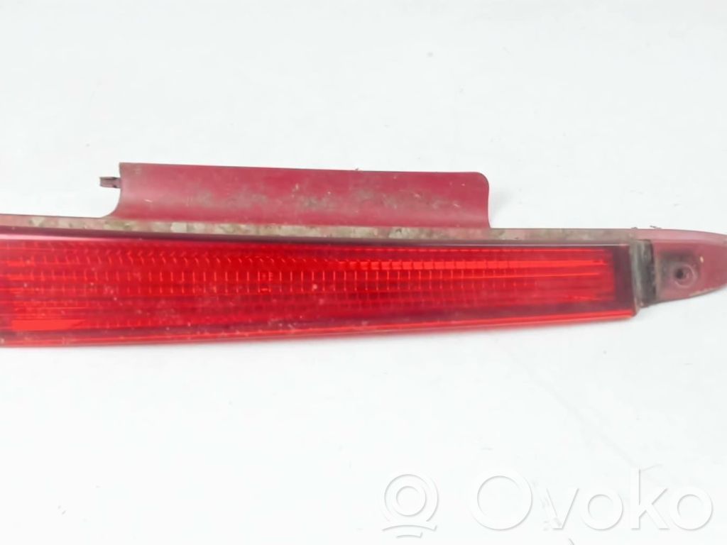 Citroen C4 I Lampy tylnej klapy bagażnika 