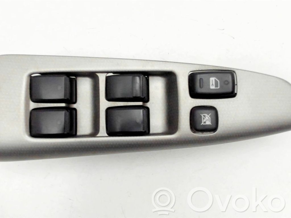 Toyota Corolla Verso E121 Comutator comandă geamuri electrice 