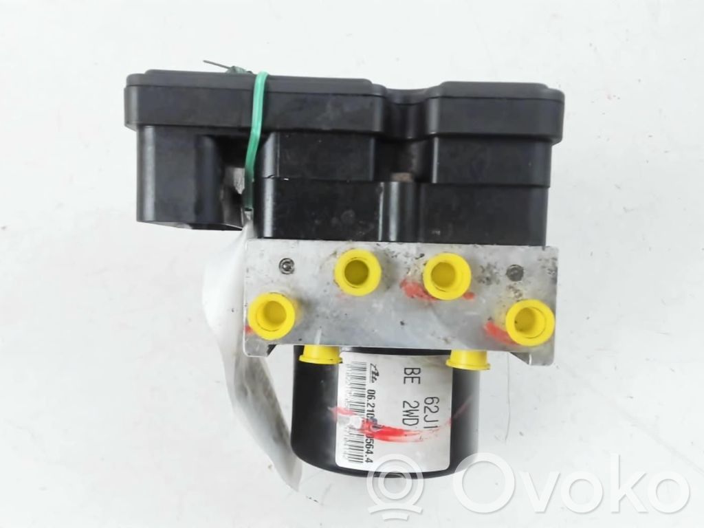 Bomba de ABS   5611062JA1