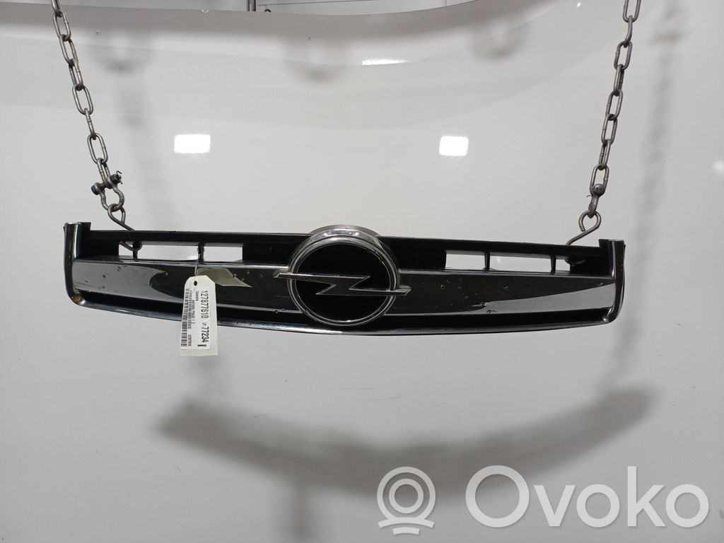Opel Antara Grilă față 