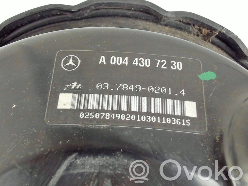 Mercedes-Benz C W203 Wspomaganie hamulca 