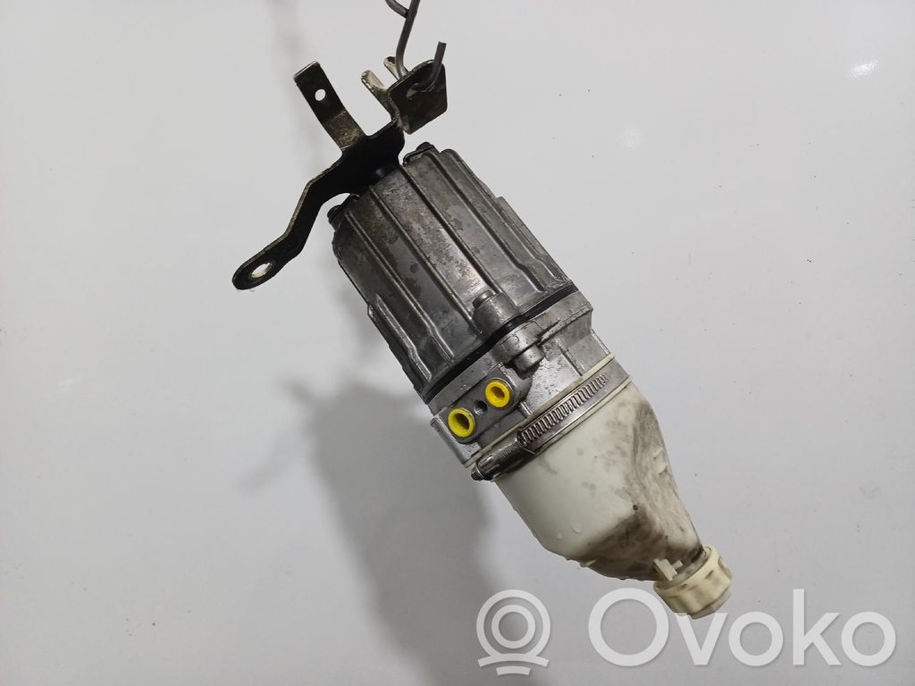 Pompa servosterzo   93196804