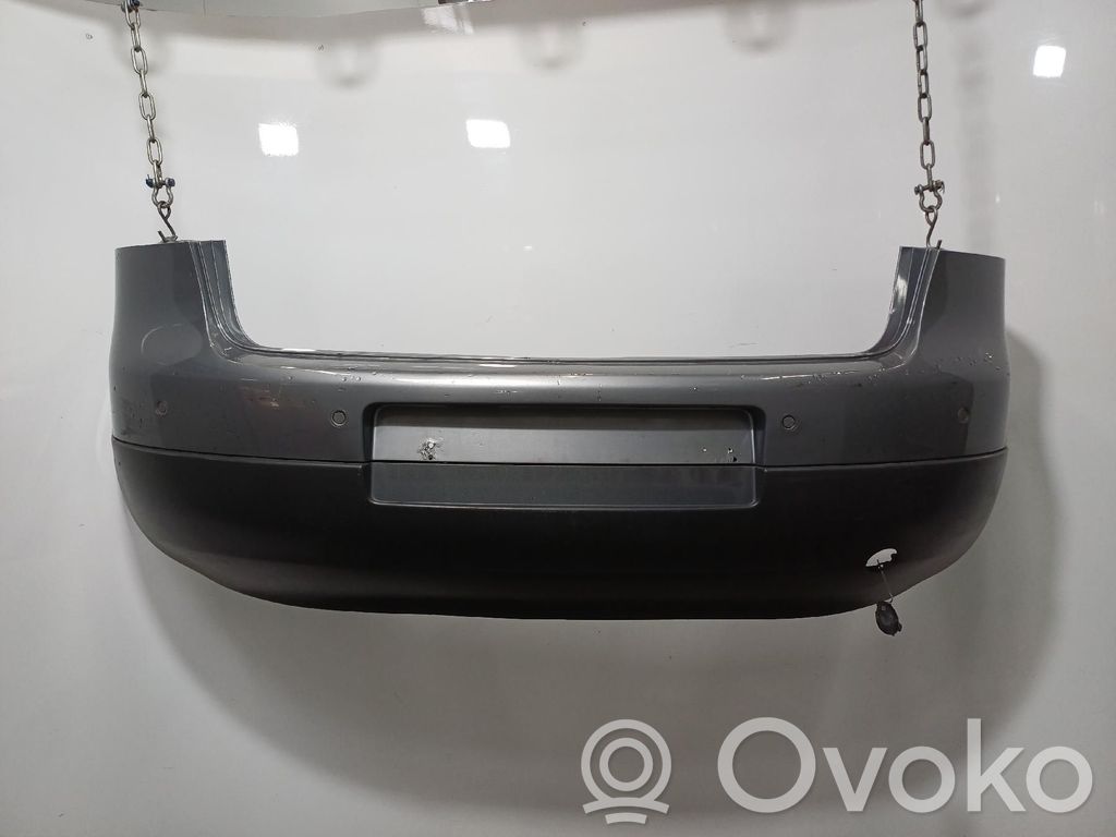 Volkswagen Golf V Paraurti