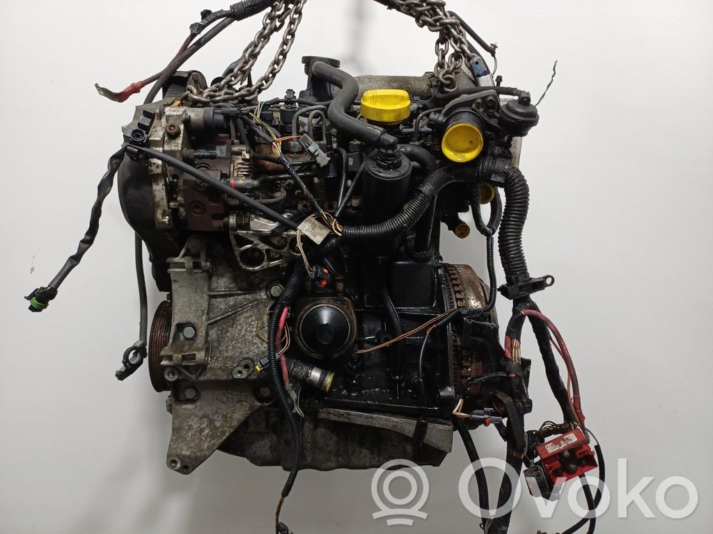 Silnik   7701476832,F9Q800