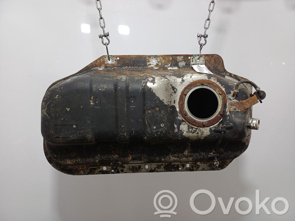 Nissan Terrano Rezervor combustibil 