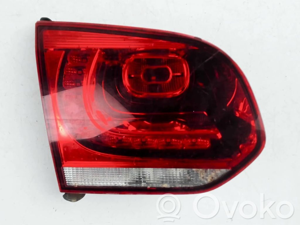 Volkswagen Golf VI Lampy tylnej klapy bagażnika 