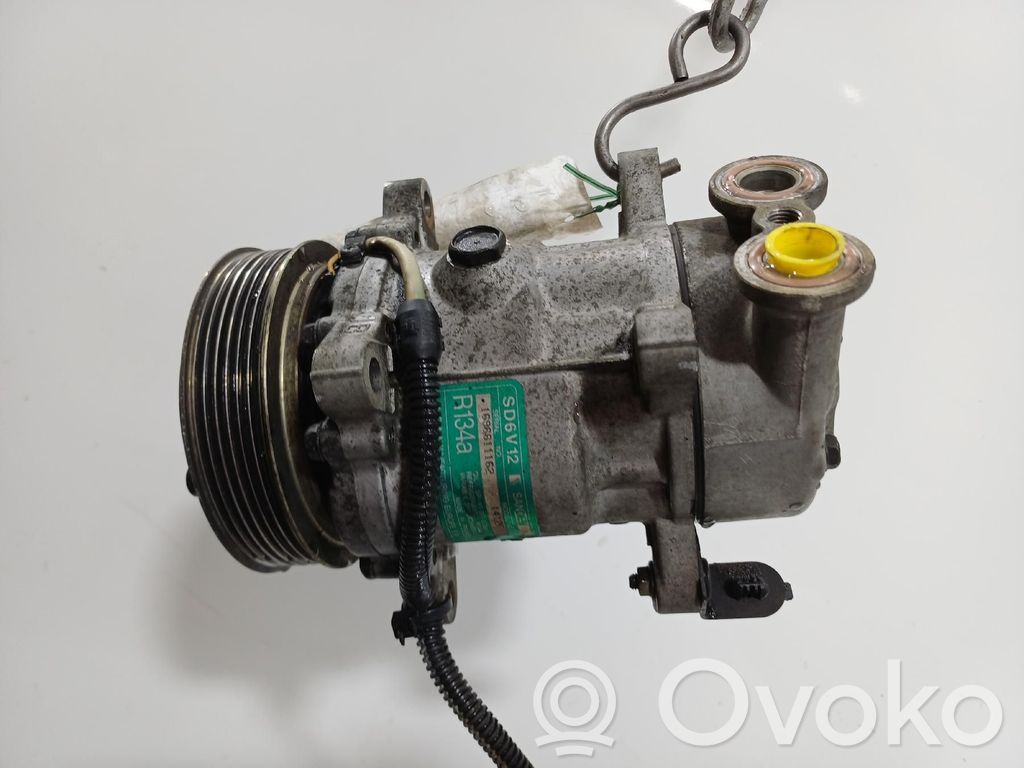 Peugeot 206 Ilmastointilaitteen kompressorin pumppu (A/C) 