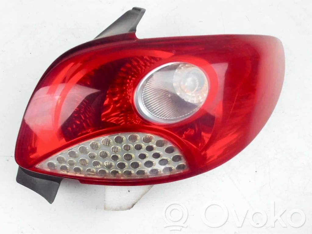 Peugeot 206+ Lampa tylna 