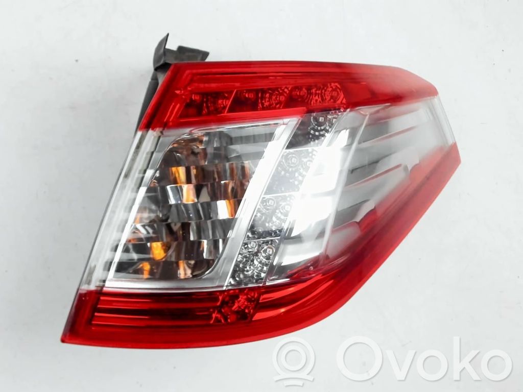 Peugeot 508 Luz trasera/de freno