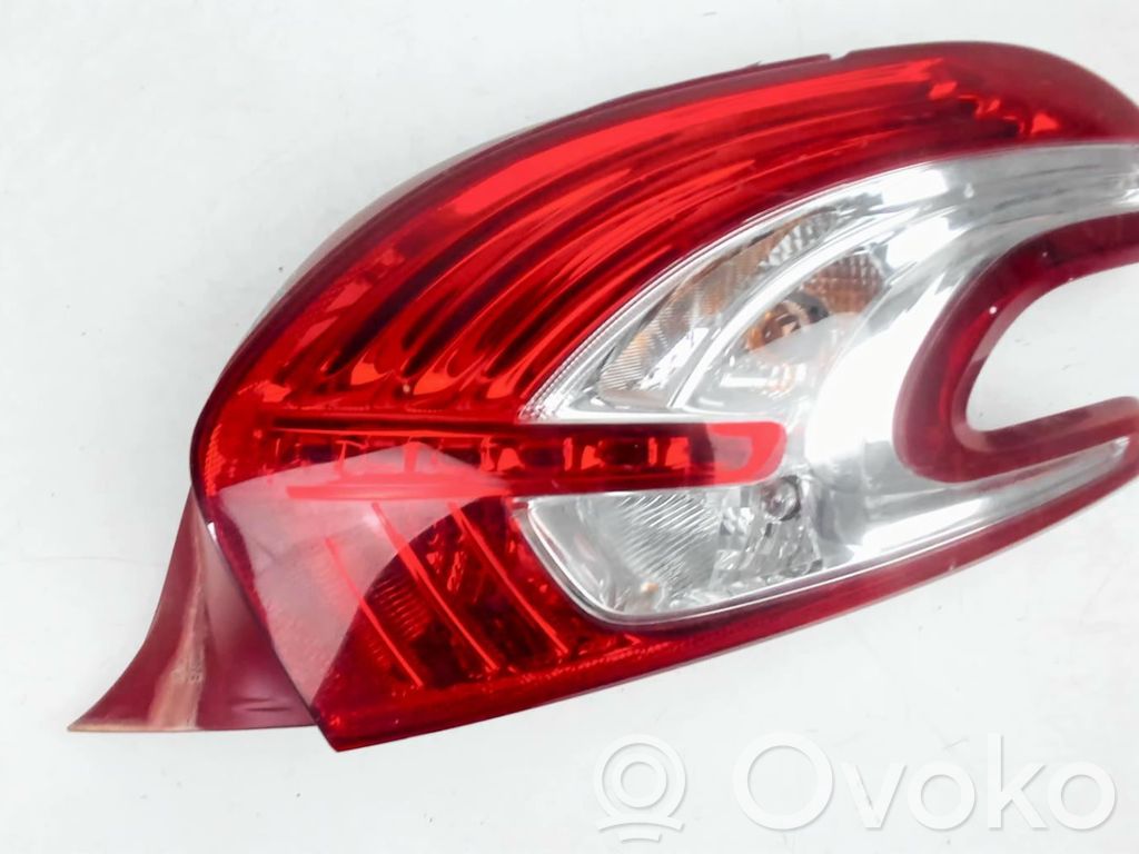 Peugeot 208 I Takavalot