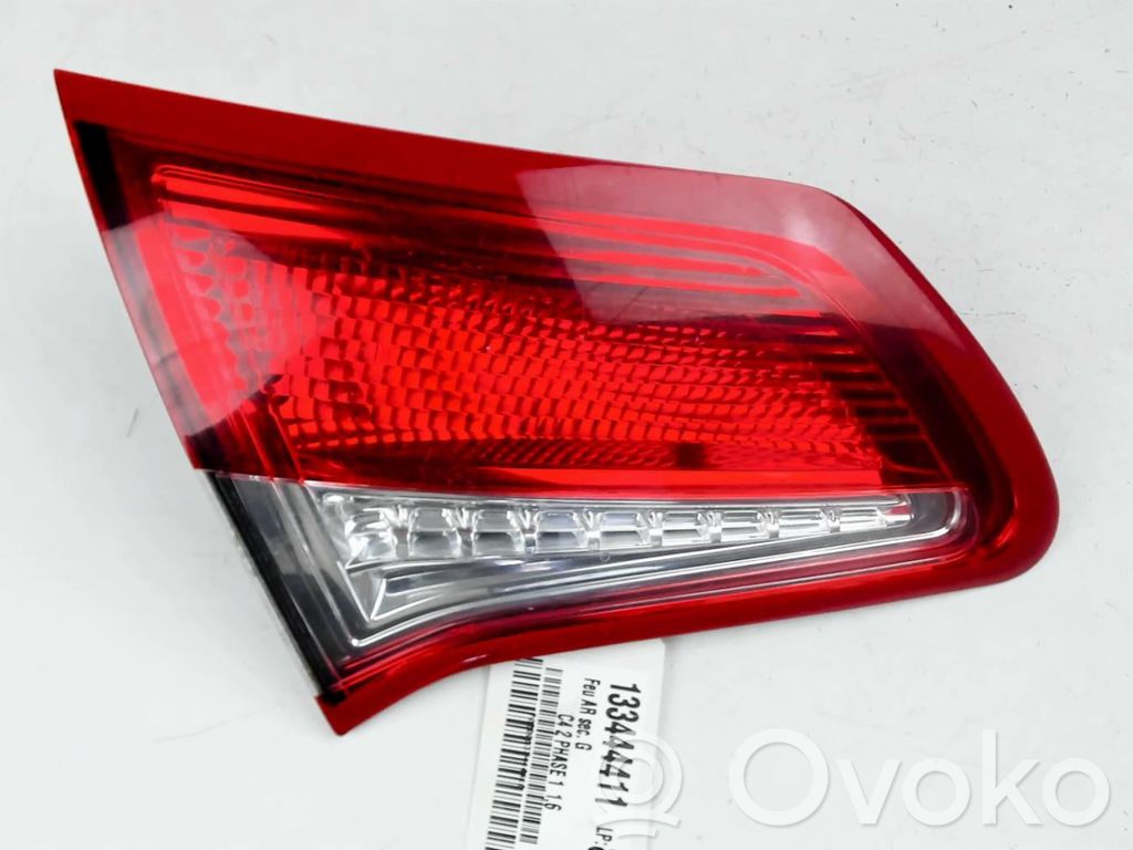 Citroen C4 II Lampă spate în capacul portbagajului 