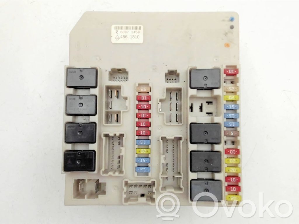 Renault Clio III Unitate control BSM 